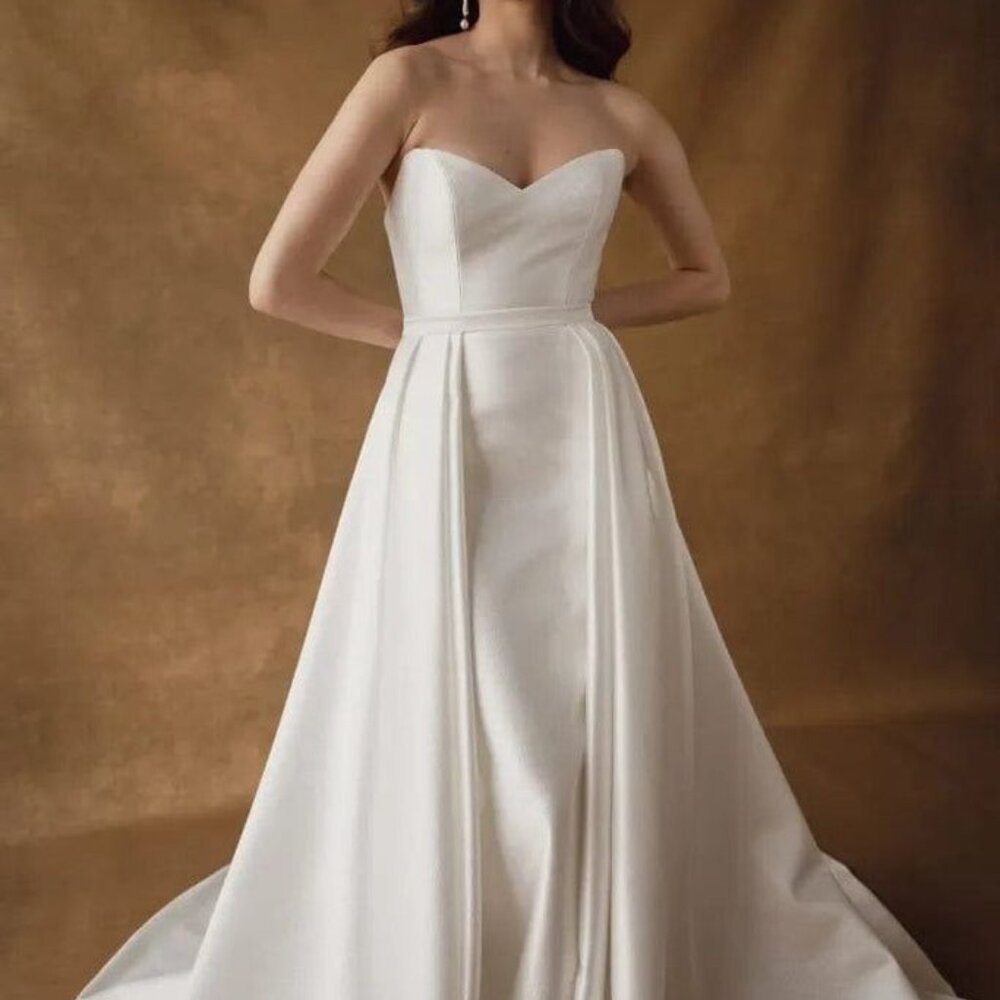 Jenny Yoo Dovima with Overskirt Wedding Gown Size 12 NEW